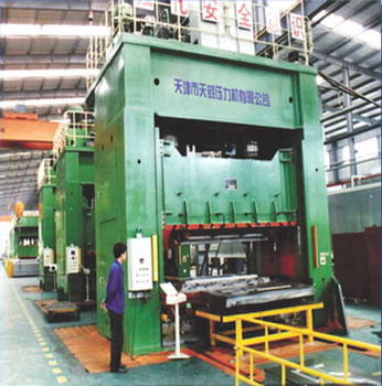 板材成形液壓機(jī)沖壓生產(chǎn)線