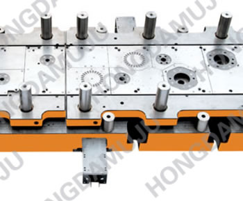 HD051HS雙列級進模