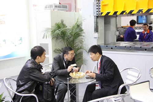 ˾呹˾Јո̇Ԫc͑ǢՄ